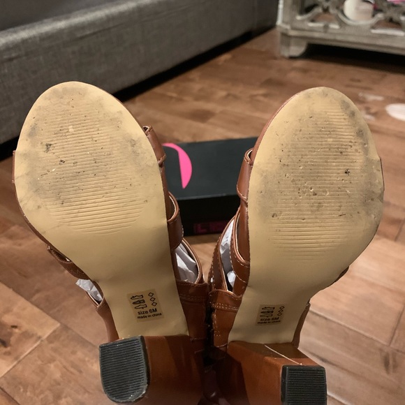 Michael Antonio Kimiko Gladiator Heels! - Picture 5 of 5